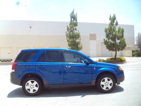 Used 2005 Saturn Vue AWD V6 w/ Safe & Sound Pkg image 19