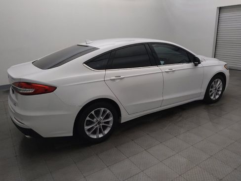 Used 2020 Ford Fusion SE FWD image 10