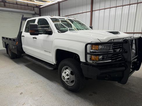 Used 2018 Chevrolet Silverado 3500 W/T w/ WT Convenience Package image 1
