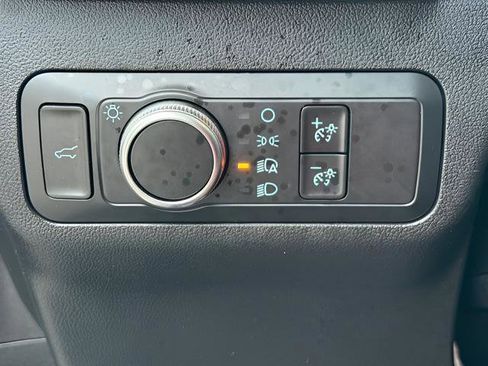 Used 2021 Ford Escape SE w/ Convenience Package image 28