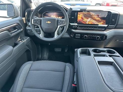New 2026 Chevrolet Silverado 1500 LT image 19