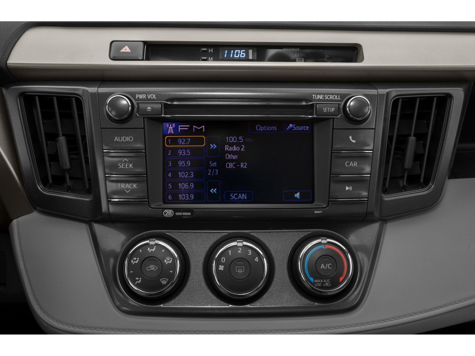 Used 2015 Toyota RAV4 Limited w/ Technology Package AWD/4WD image 7