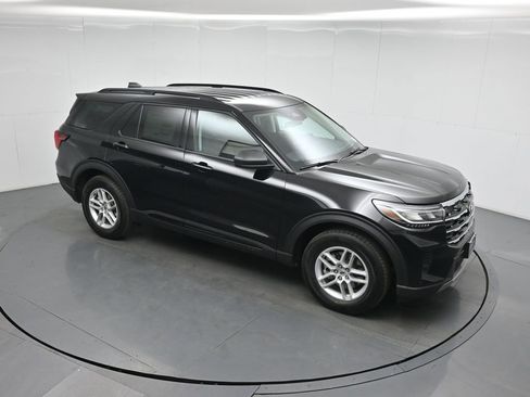 New 2026 Ford Explorer Active image 37