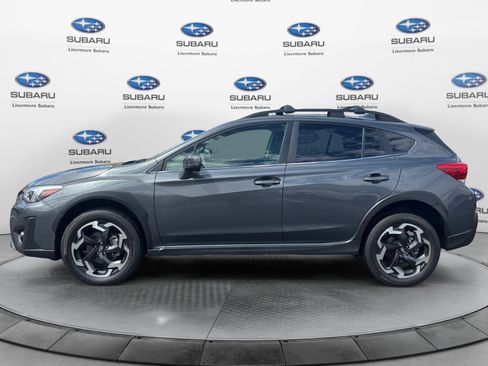 Used 2023 Subaru Crosstrek 2.5i Limited AWD/4WD image 3