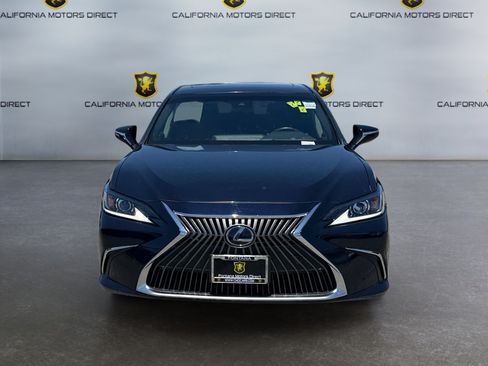 Used 2019 Lexus ES 300h w/ Premium Package FWD image 8