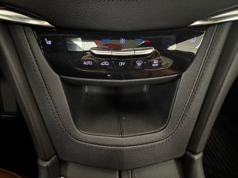 Used 2022 Cadillac XT5 Premium Luxury image 20