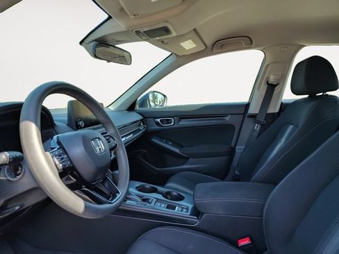 Used 2023 Honda Civic LX image 9