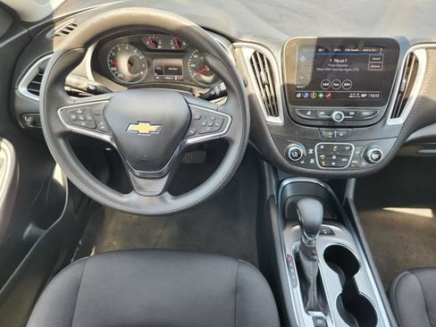 Used 2024 Chevrolet Malibu LT FWD image 27
