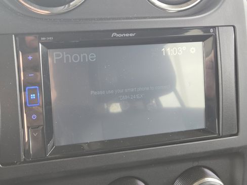 Used 2017 Jeep Patriot High Altitude AWD/4WD image 4