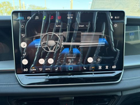 New 2026 Volkswagen Tiguan SE R-Line image 22