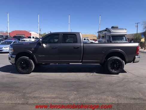 Used 2019 RAM 3500 Laramie image 6