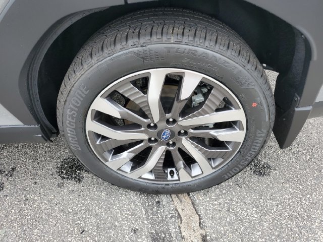 New 2026 Subaru Forester Touring AWD/4WD image 17