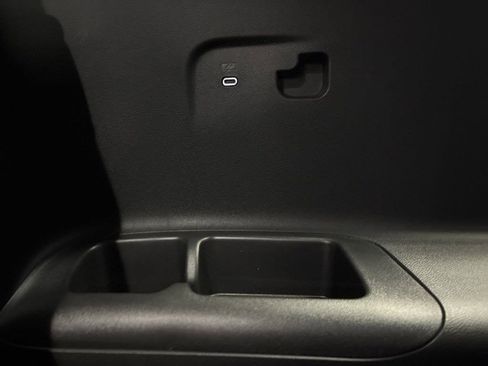 New 2026 Chevrolet Traverse LT w/ Sun and Wheel Package FWD image 26