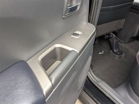 Used 2025 Mitsubishi Outlander Sport SE image 28