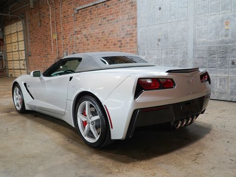 Used 2014 Chevrolet Corvette Stingray Convertible w/ 3LT Preferred Equipment Group RWD image 12