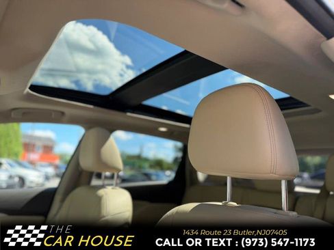 Used 2018 Nissan Murano SL w/ Moonroof Package AWD/4WD image 14