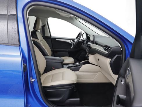 Used 2021 Ford Escape SEL image 19