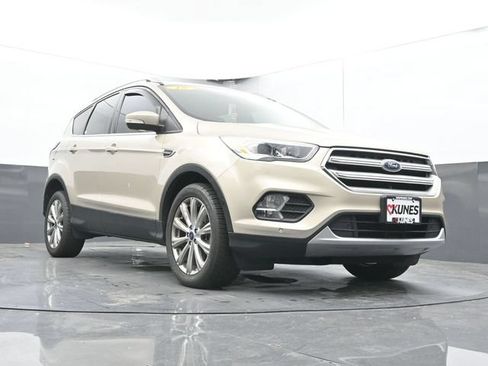 Used 2018 Ford Escape Titanium AWD/4WD image 23