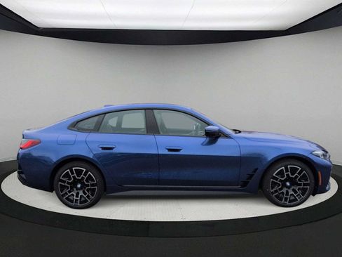 Used 2026 BMW i4 xDrive40i w/ M Sport Package AWD/4WD image 9