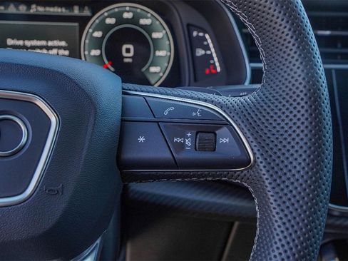 Used 2024 Audi SQ8 Prestige image 23