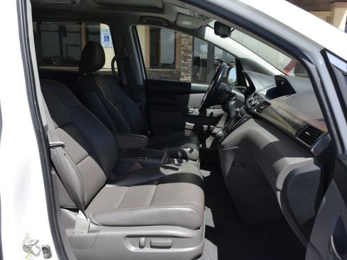 Used 2017 Honda Odyssey Touring image 49