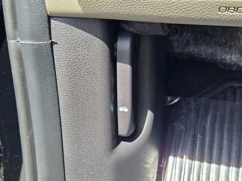 New 2026 Kia Carnival LXS FWD image 19