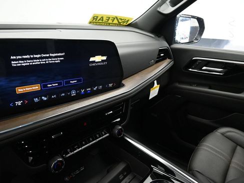 New 2026 Chevrolet Tahoe High Country AWD/4WD image 21