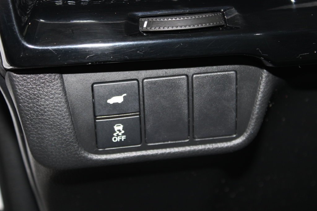 Used 2023 Honda CR-V Sport Touring image 6
