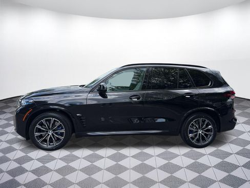 Used 2024 BMW X5 M60i AWD/4WD image 2