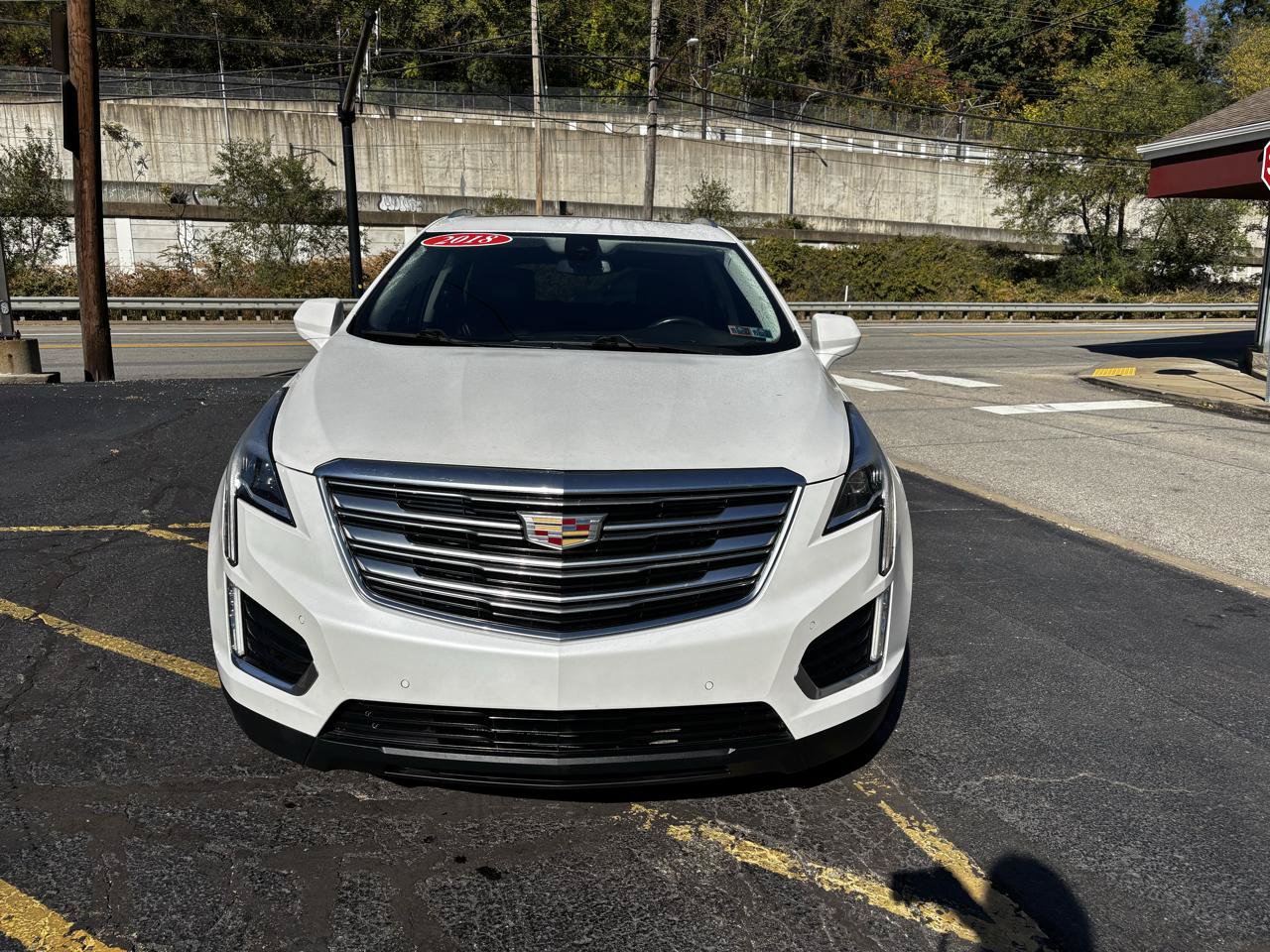 Used 2018 Cadillac XT5 Premium Luxury AWD/4WD image 2