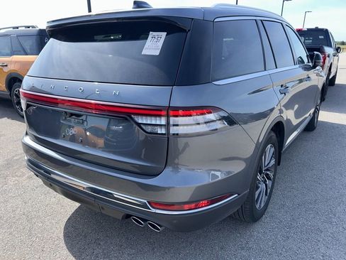 Used 2025 Lincoln Aviator 2WD w/ Equipment Group 101A image 5