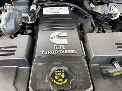 Used 2024 RAM 2500 Big Horn AWD/4WD image 31