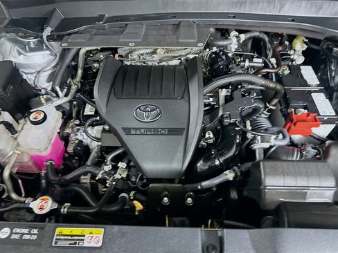 Used 2025 Toyota Grand Highlander FWD image 34