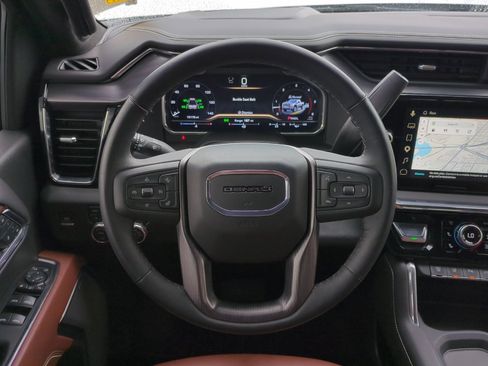 Used 2025 GMC Sierra 2500 Denali Ultimate AWD/4WD image 15