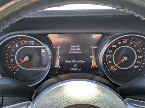 Used 2021 Jeep Gladiator Overland w/ Popular Equipment Package image 20