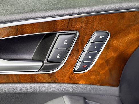 Used 2016 Audi A6 TDI Prestige w/ Prestige Package image 16