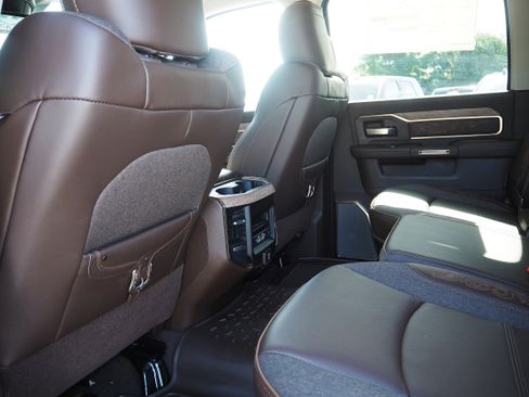 New 2025 RAM 3500 Longhorn image 15