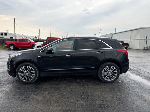 Used 2017 Cadillac XT5 Premium Luxury AWD/4WD image 2