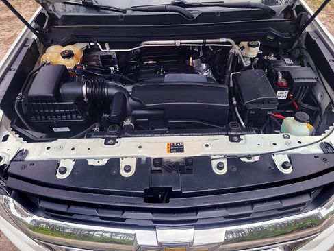 Used 2017 Chevrolet Colorado W/T image 34