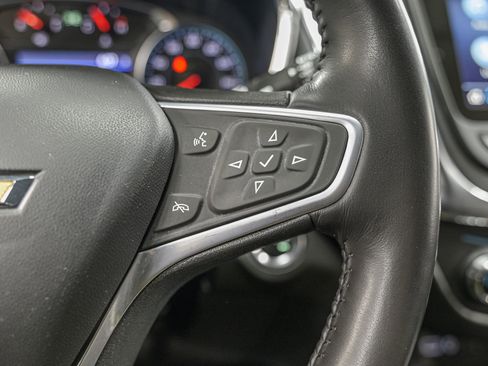 Used 2022 Chevrolet Equinox LT image 20