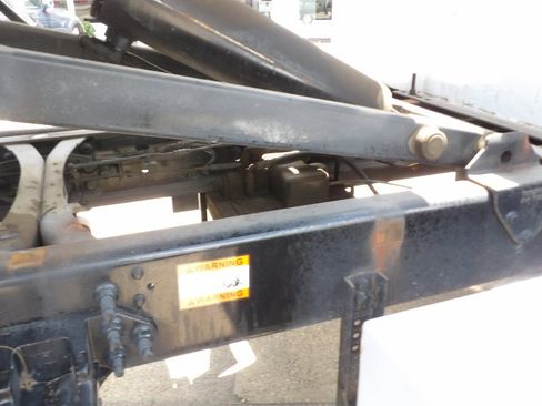 Used 2023 Ford F650 2WD Regular Cab Super Duty image 30