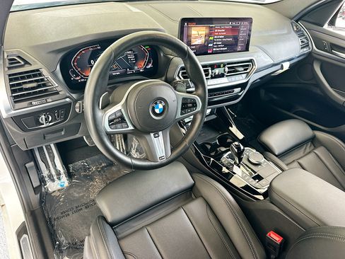 Used 2023 BMW X3 xDrive30i w/ M Sport Package AWD/4WD image 9