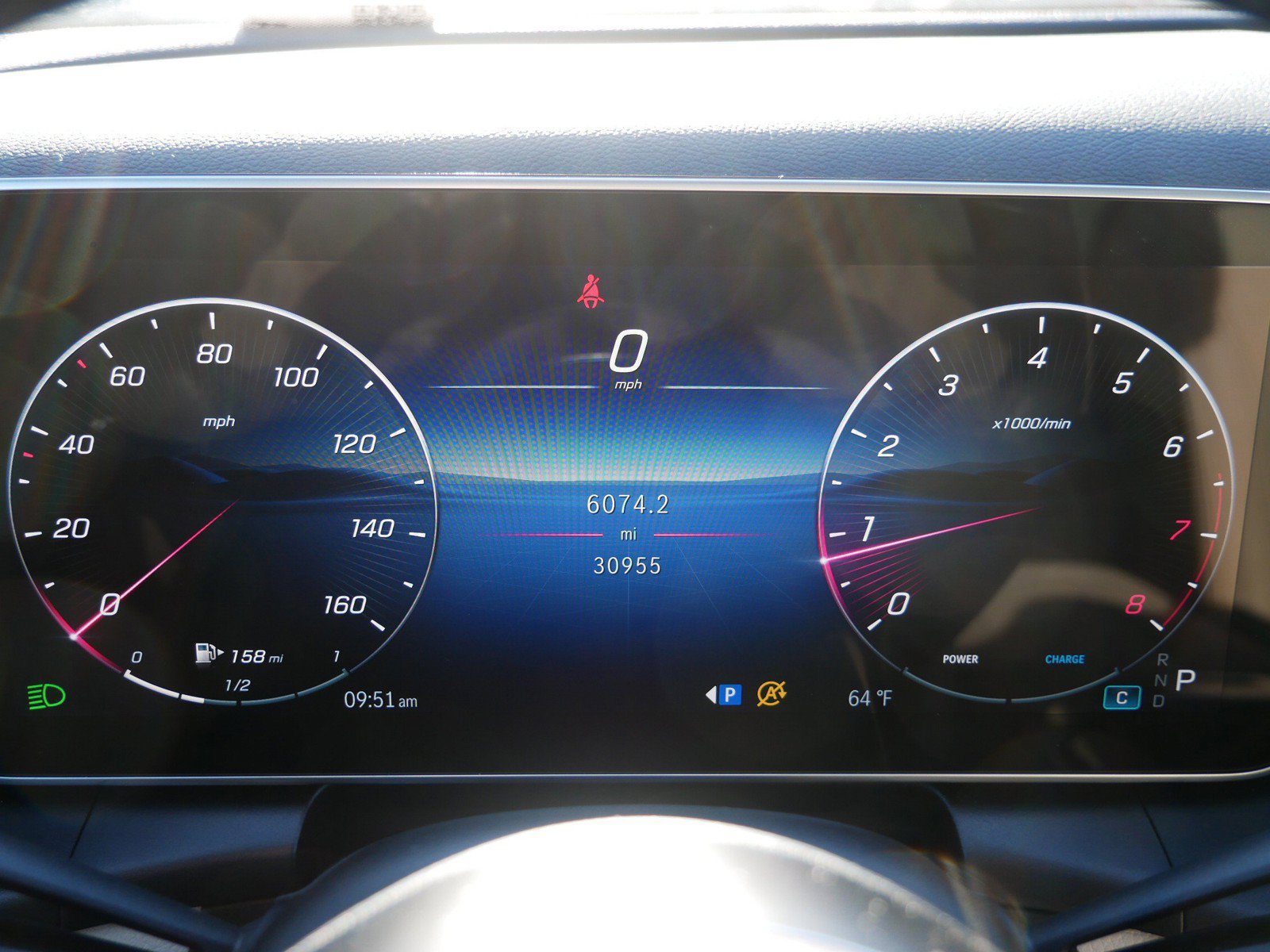 Used 2025 Mercedes-Benz GLC 300 4MATIC image 29