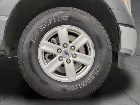 Used 2021 Ford F150 XLT w/ Equipment Group 301A Mid image 3