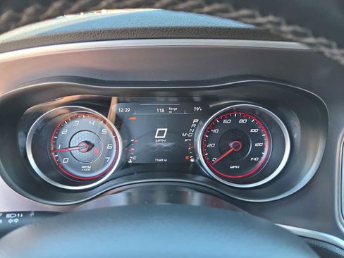Used 2022 Dodge Charger SXT RWD image 26