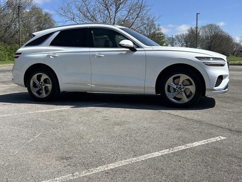 New 2026 Genesis GV70 2.5T Advanced image 8