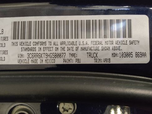 Used 2017 RAM 1500 Express image 33