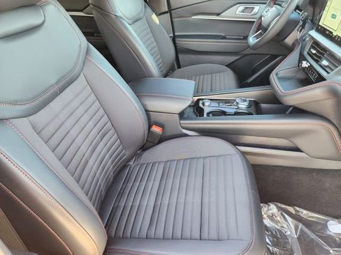 New 2026 Ford Explorer ST-Line w/ Premium Package image 14