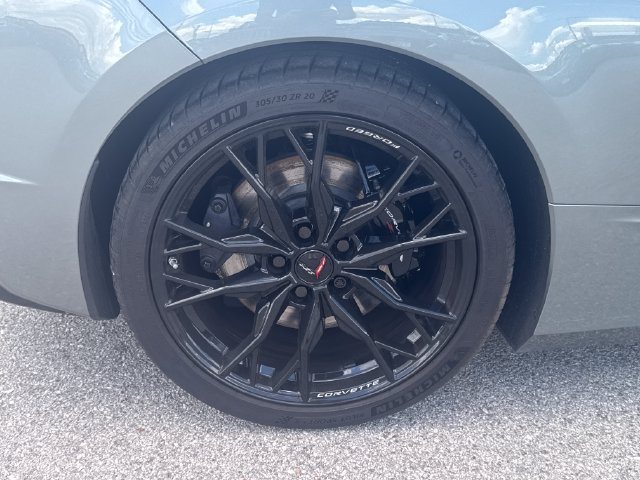 Used 2023 Chevrolet Corvette Stingray Premium Conv w/ Z51 Performance Package RWD image 38