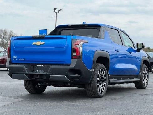 New 2026 Chevrolet Silverado EV LT AWD/4WD image 56
